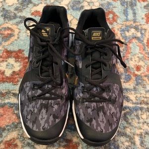 Nike training running/casual shoe